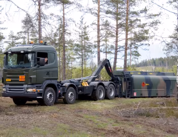Scania R500 8×4HZ CR19N rigid with hooklift system '2004–09
