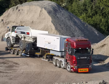 Terex TA300, Scania R730 8×4 tractor Topline