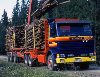 Scania R142H6×2LS-46 timbertruck '1981–88