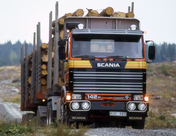 Scania R142H6×2LS-46 timbertruck '1981–88