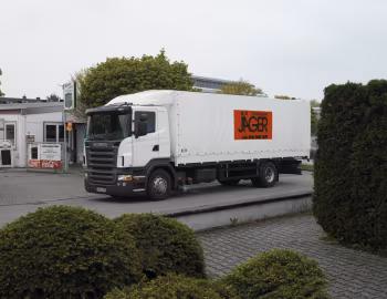 Scania R310 4×2 CR16 mit Schwarzmüller Pritschenaufbau [Germany] '2004–09