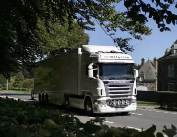 Scania R420LA4×2 CR19H Highline tractor '2004–09