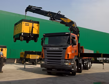 Scania R420 8×2 CR16 rigid flatbed body with crane '2004–09