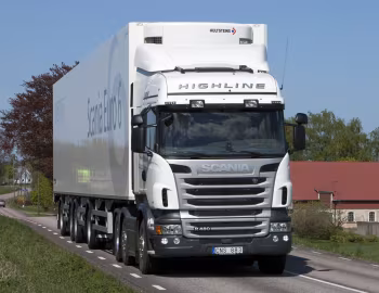 Scania R480 6×2/4 tractor Highline cab '2009–13