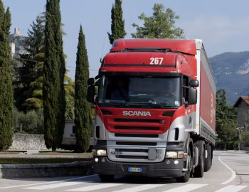 Scania R500LA4×2 CR19H Highline tractor '2004–09