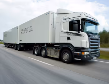 Scania R500LA6×2 CR19H Highline tractor '2004–09
