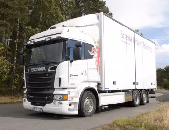 Scania R560 6×2 rigid Highline '2009–13