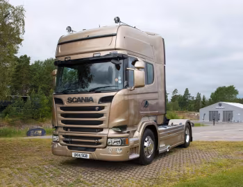 Scania R580 Streamline Golden Griffin 4×2 tractor Topline Cab [UK-spec] '2014