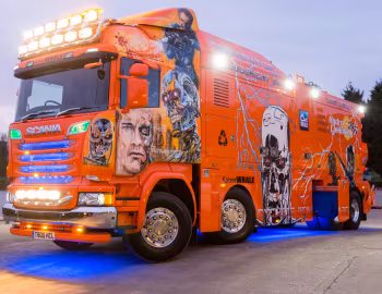 Scania R730 Highline Kaiser-Whale type T800 HCL "Terminator" [UK-spec] '2016