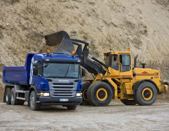 Scania P380 6×4 CP19N Sörling dumperkasse '2004–10