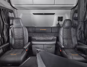 Intérieur Scania 770 S V8 "Fire Edition" '2024
