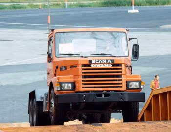 Scania T112 '01.1981–06.1989