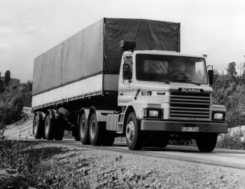 Scania T112H6×2LS-42 '1981–????