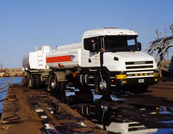 Scania T114 GB4×2 320 tanker '1998–2004