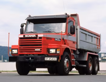 Scania T143HL6×2L400-38 Z '1988