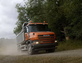 Scania T380 6×4 rigid tipper '2004–05