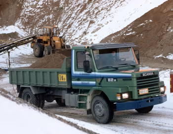Scania T82M 4×2 rigid tipper '1982–90