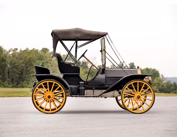 1910 Schacht Model R Runabout