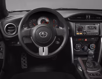 Торпедо 2013–14 Scion FR-S '2012–14
