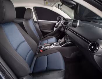 Интерьер 2016 Scion iA '2015–16