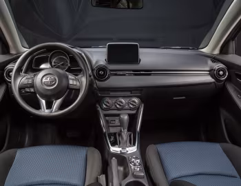 Торпедо 2016 Scion iA '2015–16