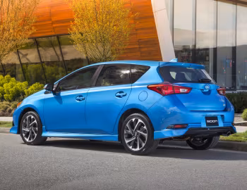2016 Scion iM '2015–16