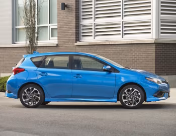 2016 Scion iM '2015–16
