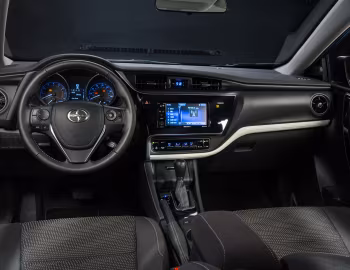 Торпедо 2016 Scion iM '2015–16