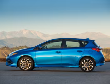 2016 Scion iM '2015–16