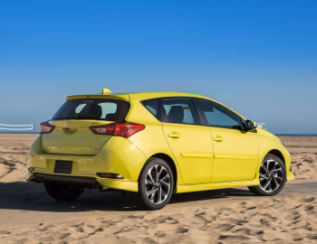 2016 Scion iM '2015–16