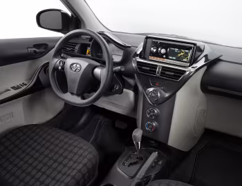 Торпедо 2012–15 Scion iQ '2011–15
