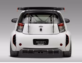 Scion iQ-RS by Michael Chang '11.2011