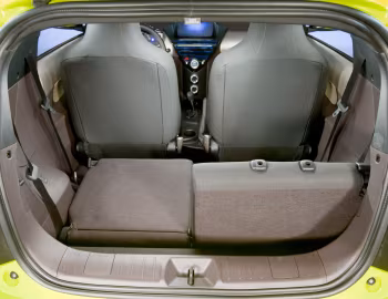 Багажник Scion iQ Concept '04.2009
