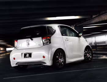 SR Auto Scion iQ '2012