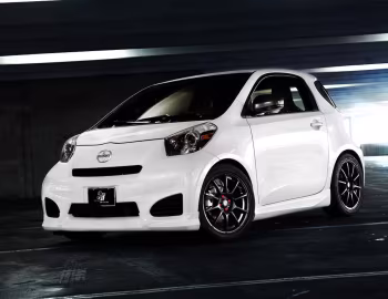 SR Auto Scion iQ '2012