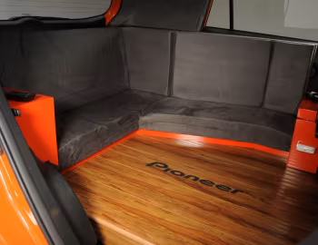 Interior Scion xB by Eneri Abillar '11.2009