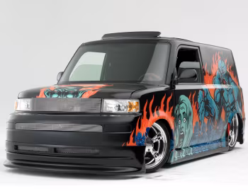 Scion xB by Justin Hampton '11.2005