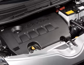 Под капотом 2011–14 Scion xD '2010–14
