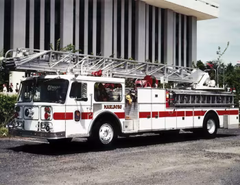 Seagrave WR 20767 100' RM '1979–????