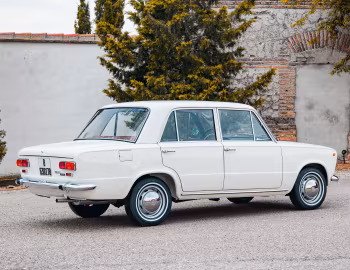 SEAT 124 (FA) '1968–71