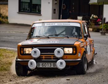 Seat 124-D Especial 1800 Group 4 (FL80) '1976–77