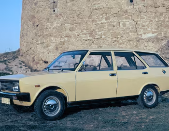 SEAT 131 L 5P '1975–78