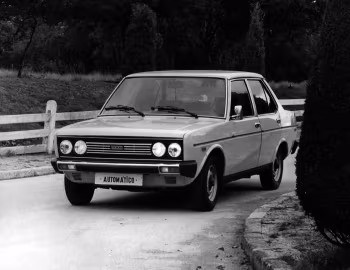 SEAT 131 E '1975–78