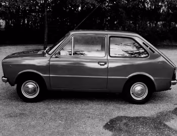 SEAT 133 '1974–77