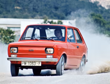 SEAT 133 '1974–77
