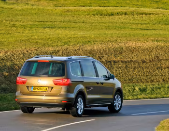 SEAT Alhambra [UK-spec] (7N) '2010–15