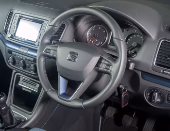 Інтэр'ер SEAT Alhambra "Connect" [UK-spec] (7N) '2015–17