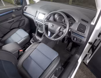 Інтэр'ер SEAT Alhambra "Connect" [UK-spec] (7N) '2015–17