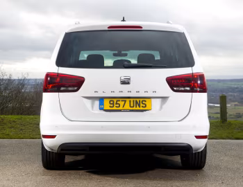 SEAT Alhambra "Connect" [UK-spec] (7N) '2015–17
