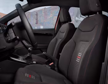 Интерьер SEAT Arona FR [Worldwide] '2017–21